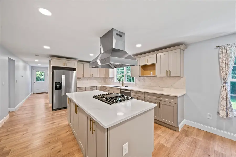 379 West Washington Street, Hanson, MA 02341 - #3