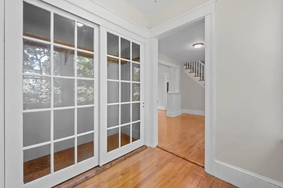 33 Clearview Ave, Worcester, MA 01605 - #3