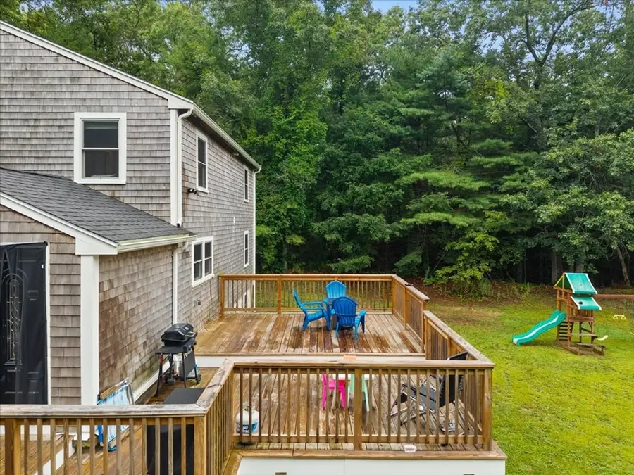 46 Harvard St, Halifax, MA 02338 - #3