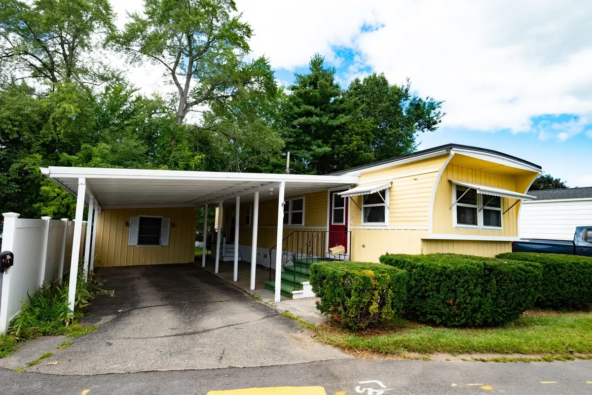 276 Lunenburg St, Fitchburg, MA 01420 - #1