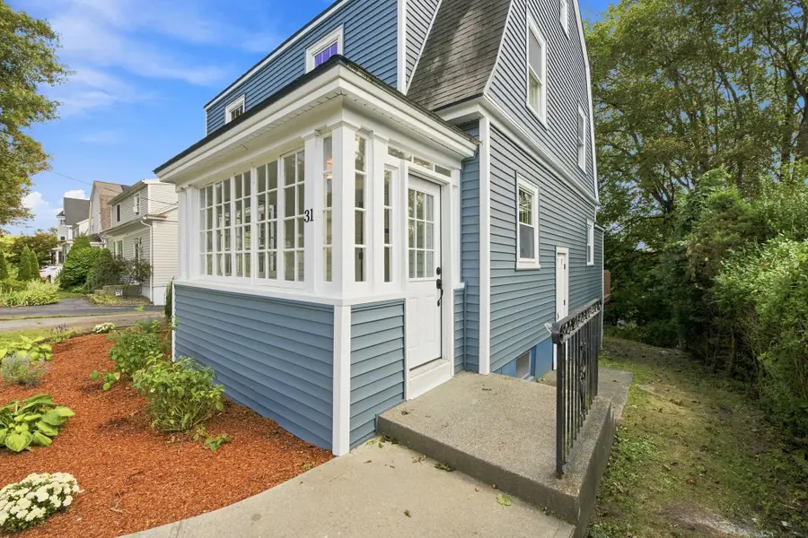 31 Barnard Rd, Worcester, MA 01605 - #2
