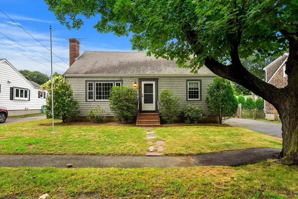 18 Iverson Rd, Beverly, MA 01915 - #1