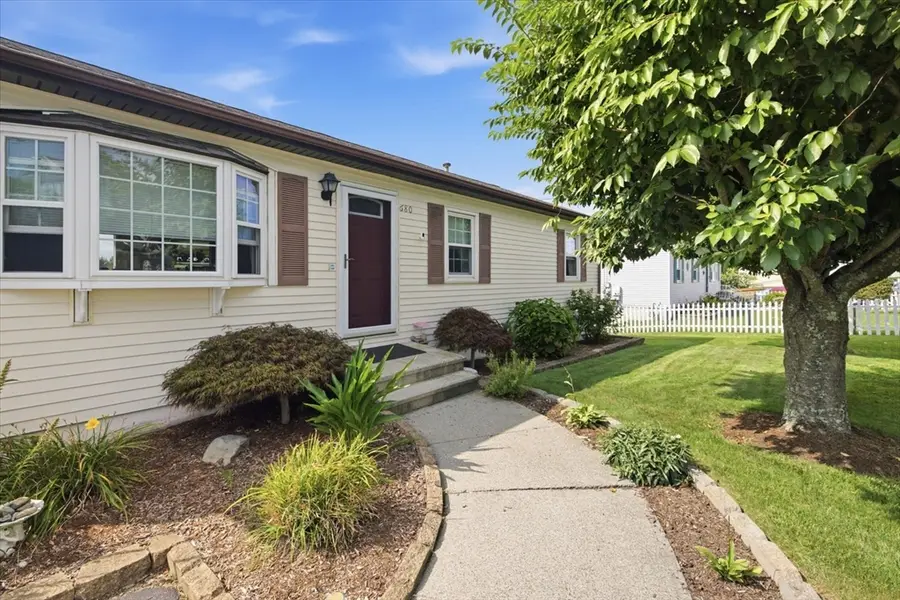 680 N Underwood St, Fall River, MA 02720 - #2