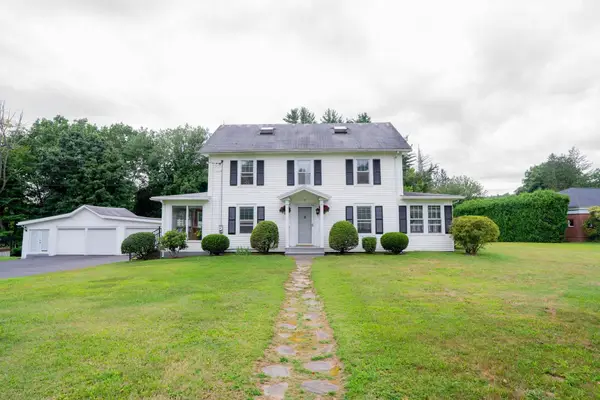 32 East Street, Southampton, MA 01073