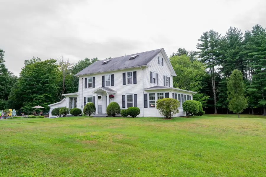 32 East Street, Southampton, MA 01073 - #2