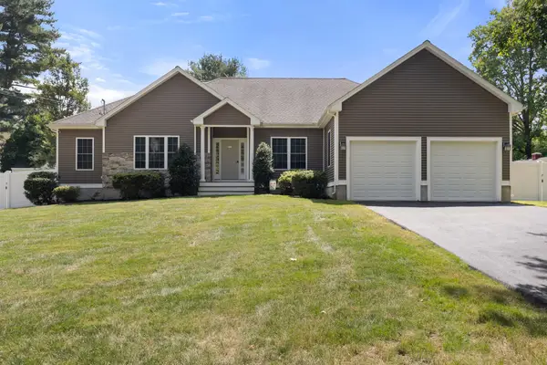 67 Bayberry Hill Road, Attleboro, MA 02703