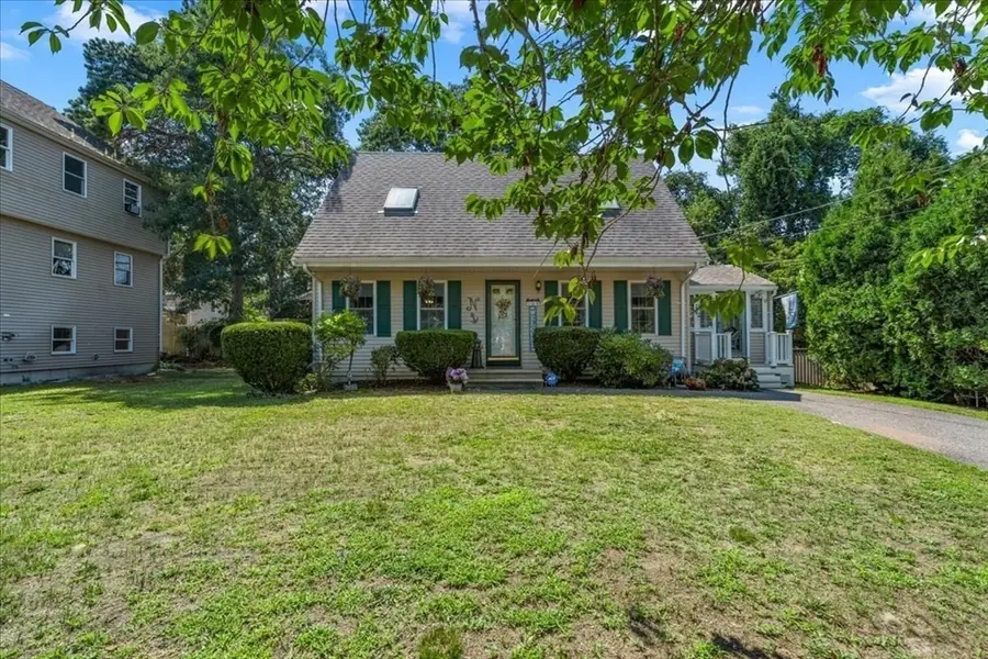 108 Wareham Lake Shore Dr, White Island Shores, MA 02538 - #3