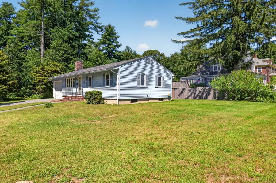 1 Vincent St, Middleboro, MA 02346 - #3