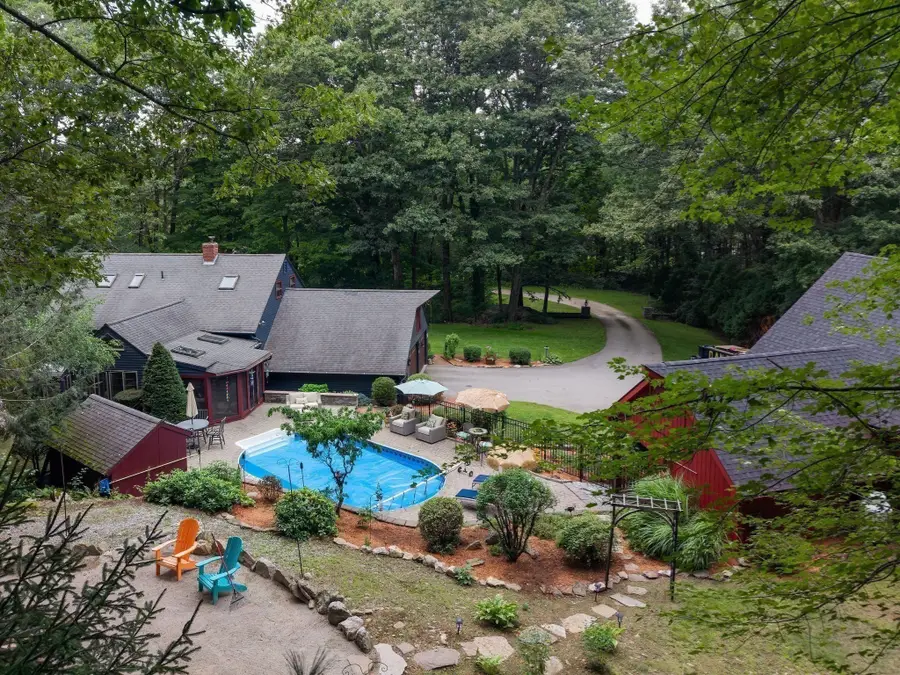 4 Oscars Drive, Spencer, MA 01562 - #2