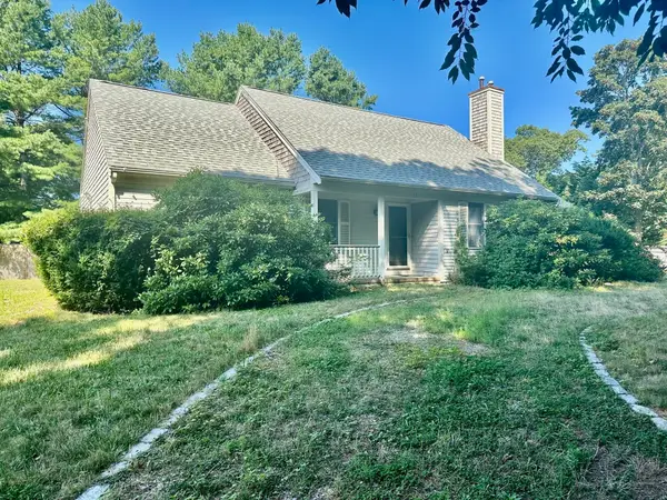 137 Wianno Circle, Barnstable, MA 02655