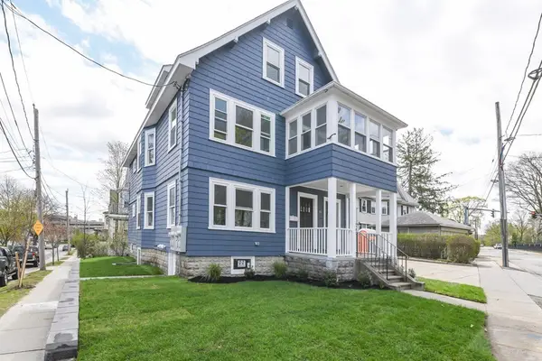 20 Beechwood Ave #A-2, Watertown, MA 02472
