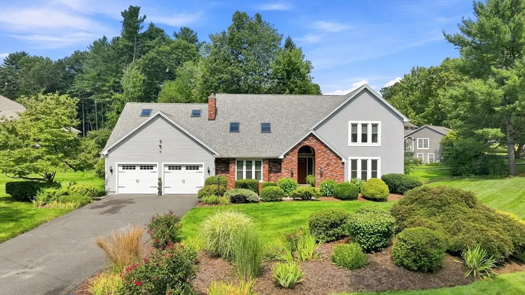 54 Blueberry Rdg, Westfield, MA 01085 - #1
