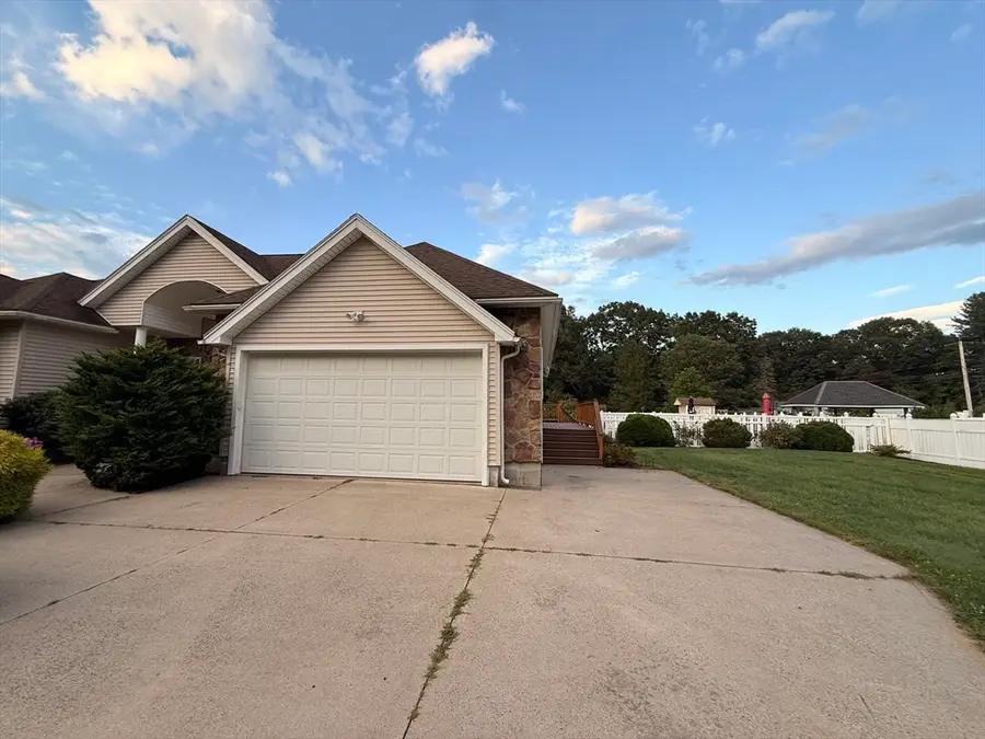 128 Tannery Rd, Westfield, MA 01085 - #2