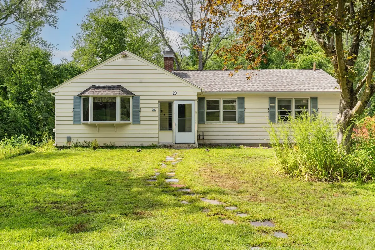 20 S Sycamore Knls, South Hadley, MA 01075 - #1