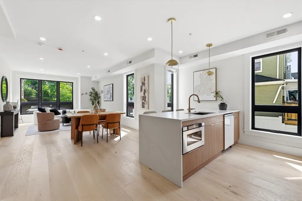 17 Holmes #1, Quincy, MA 02171 - #1