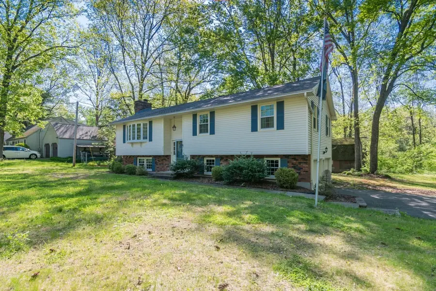 908 Burts Pit Rd, Northampton, MA 01062 - #3