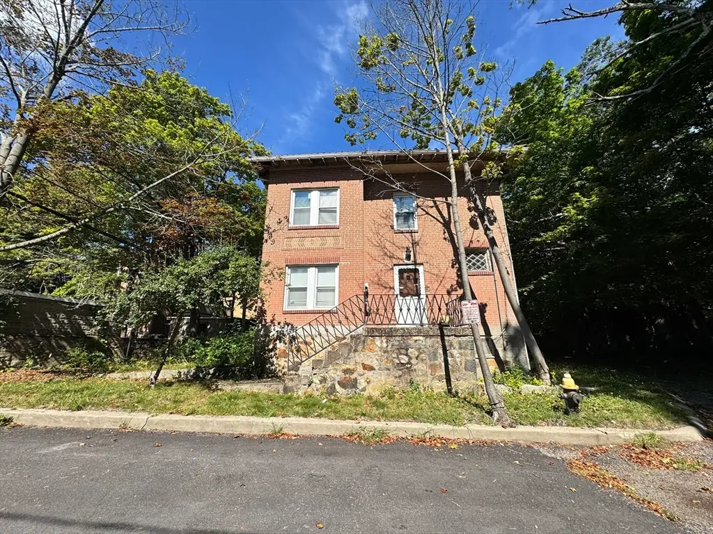 179 Hebron St, Boston, MA 02126 - #1