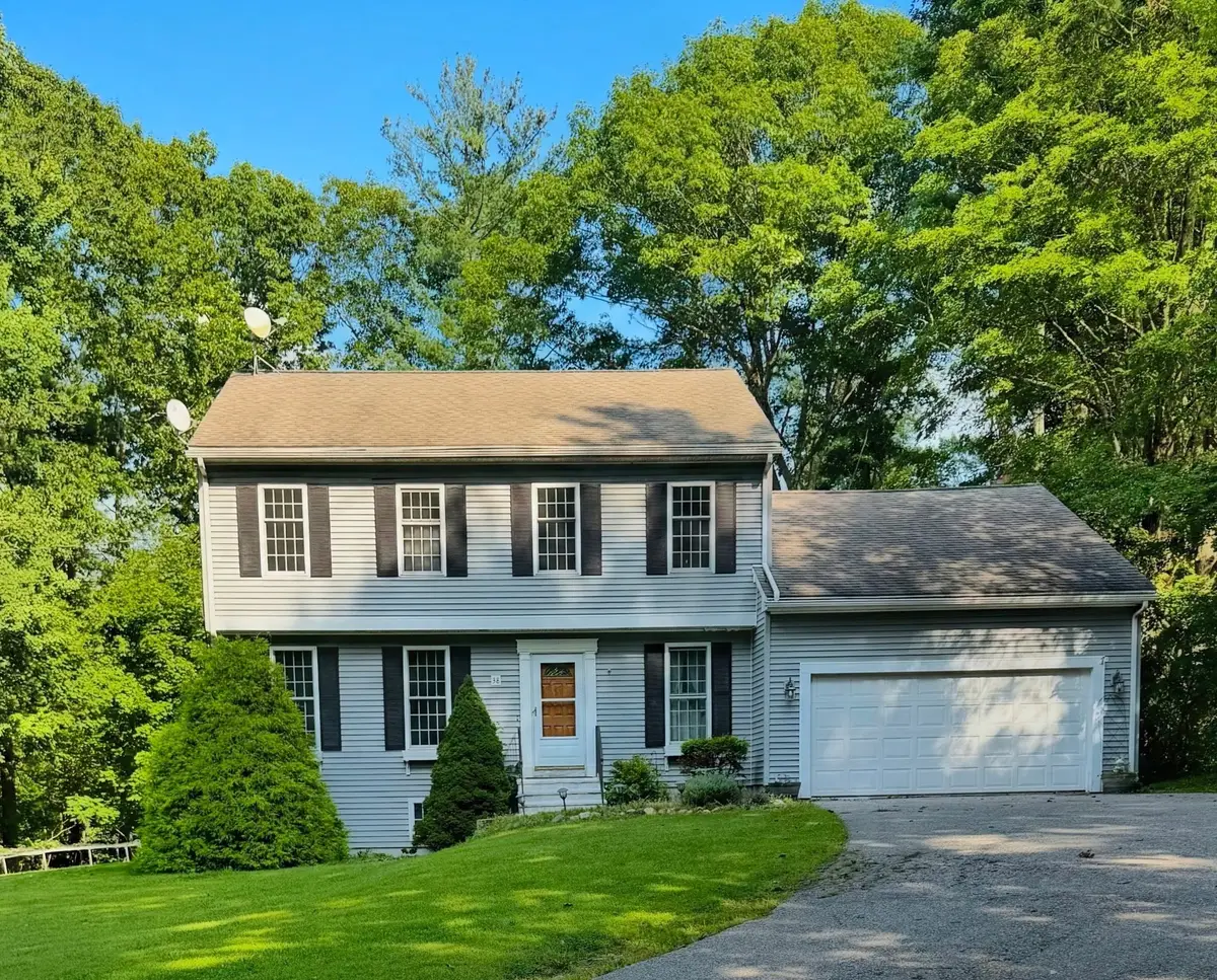 38 Lake St, Spencer, MA 01562 - #1