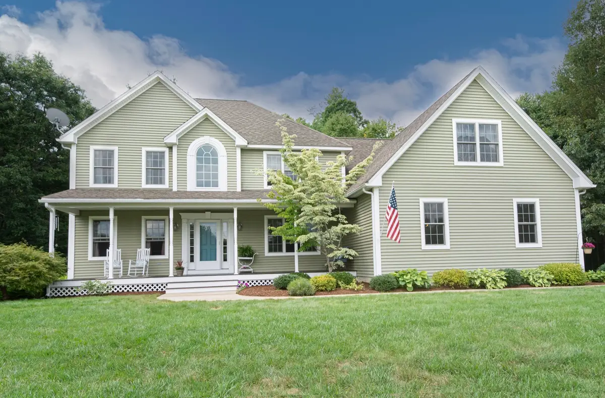 107 Old School House Rd, Oakham, MA 01068 - #1