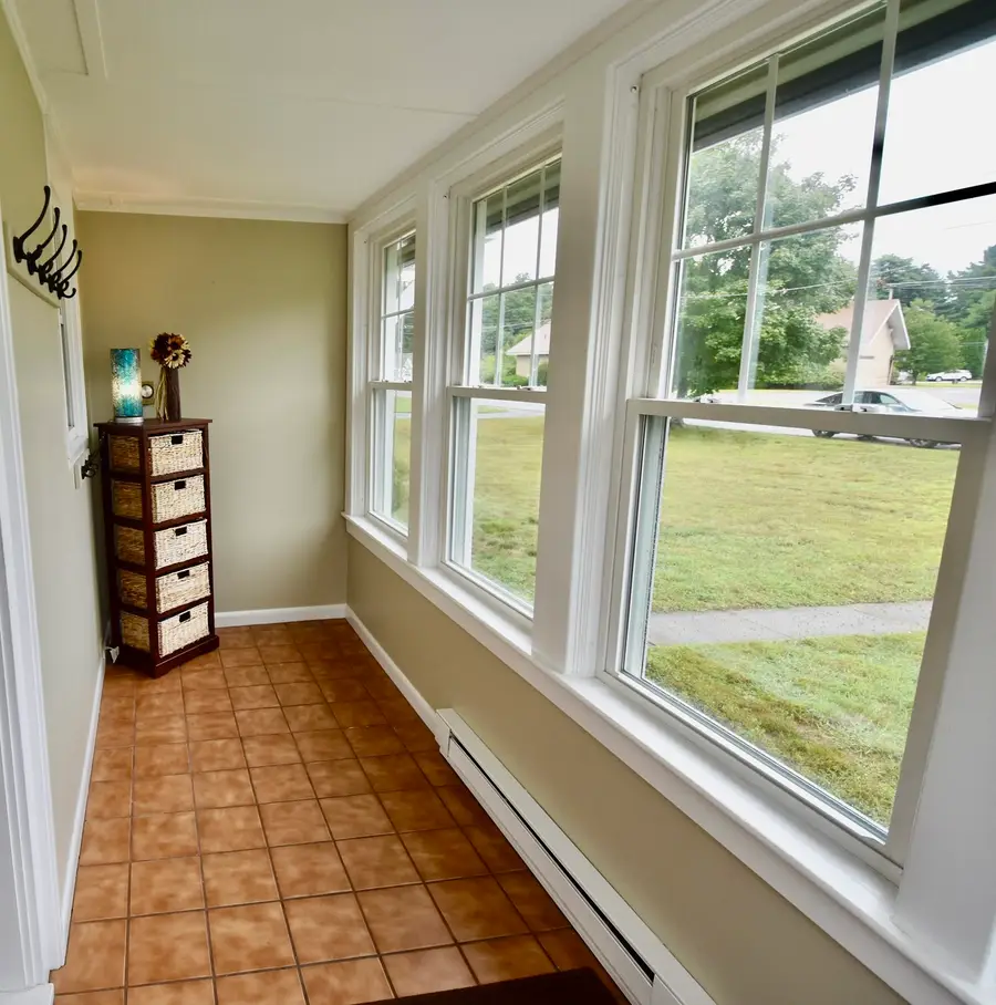 120 Blaine Ave, East Brookfield, MA 01515 - #2