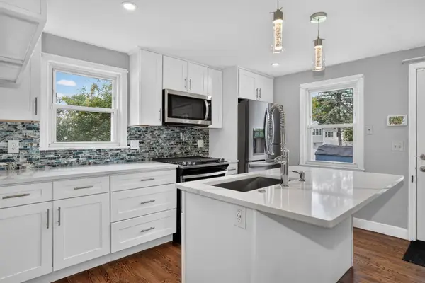 1061 Trapelo Rd, Waltham, MA 02451