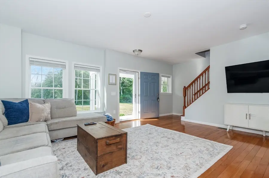 136 Minot Ave #B, Wareham, MA 02538 - #3