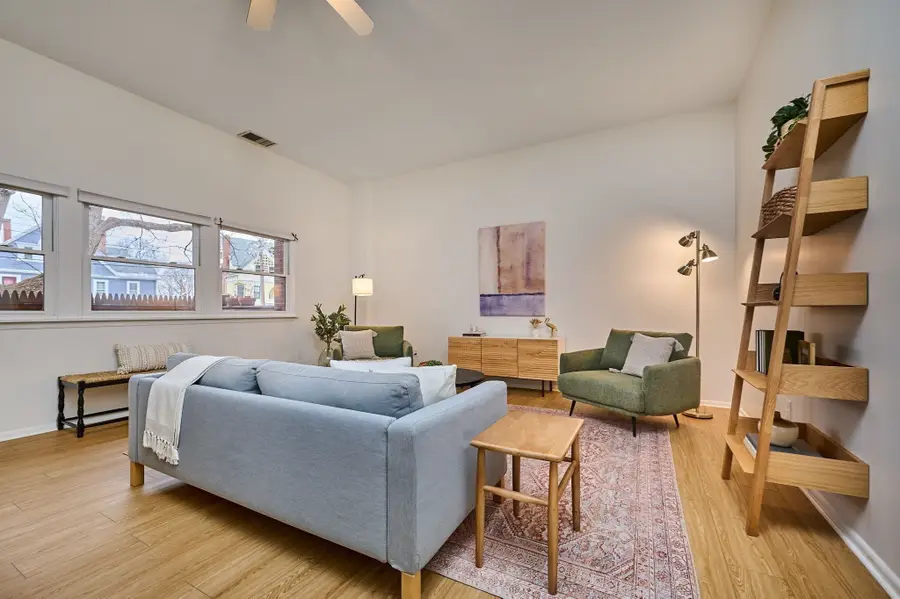 26 Crescent St #G2, Northampton, MA 01060 - #3