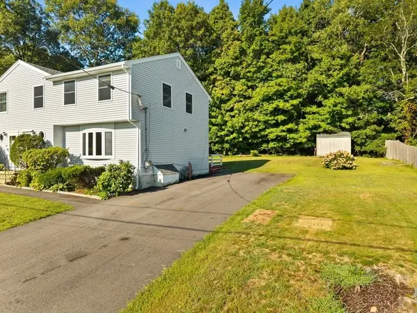 42 Boylston St #42R, Randolph, MA 02368