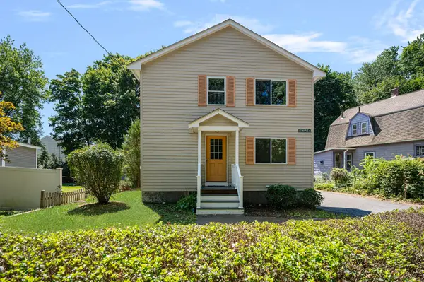 127 Maple Street, Attleboro, MA 02703