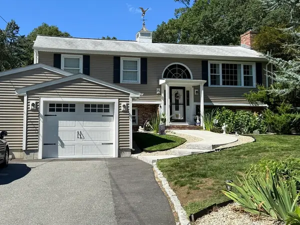 179 Slocum Road, Dartmouth, MA 02747