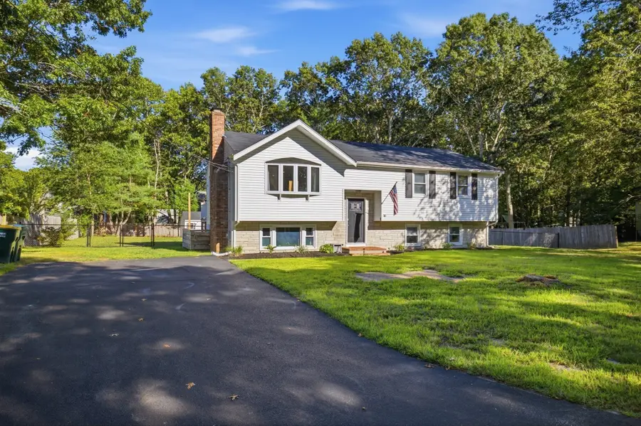 18 Montgomery Dr, Plymouth, MA 02360 - #2