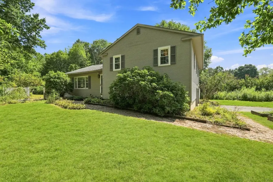 71 Mt Holyoke Drive, Amherst, MA 01002 - #3