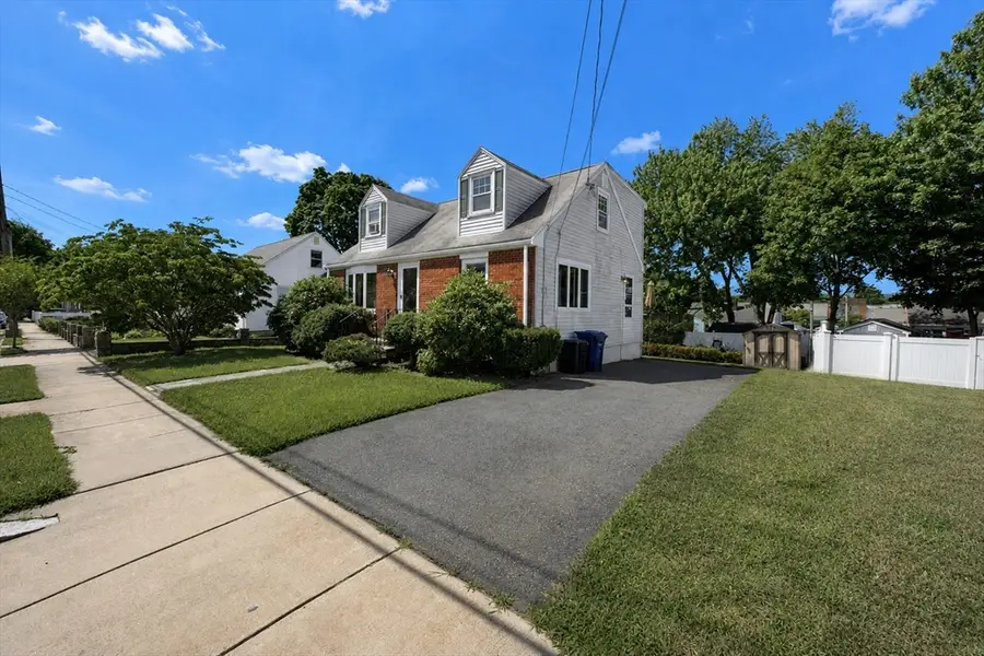 23 Badger Rd, Boston, MA 02136 - #2