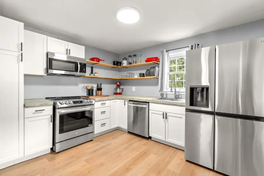 16 Highland Park Rd, Rutland, MA 01543 - #2