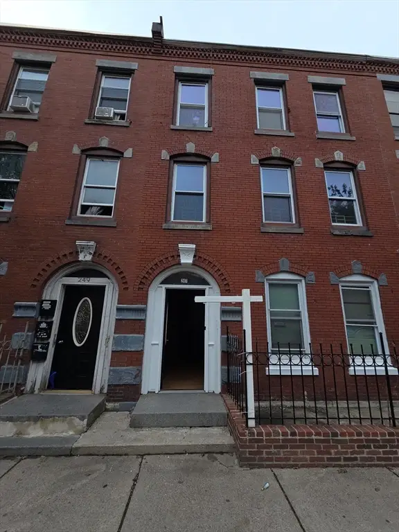 247 Washington St, Boston, MA 02121 - #1