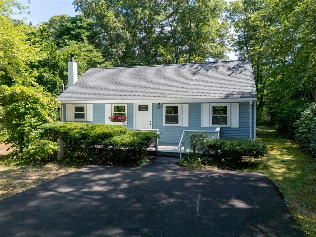 46 Lake Shore Dr, East Falmouth, MA 02536 - #1