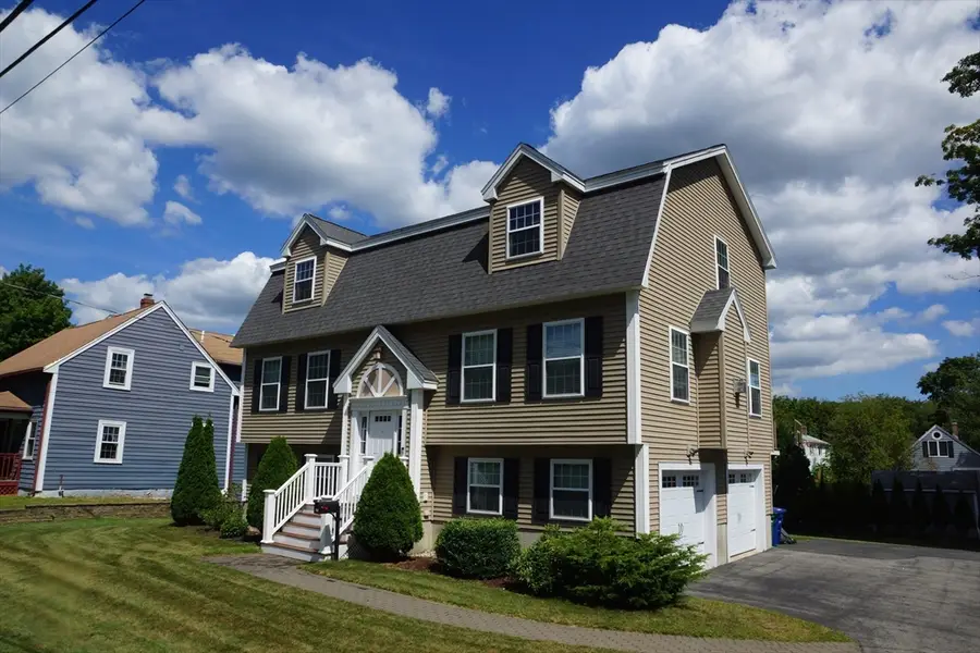 33 Belmont St, Reading, MA 01867 - #2