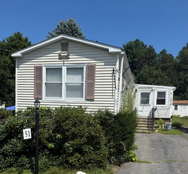 51 Pinehurst Drive, Plymouth, MA 02360