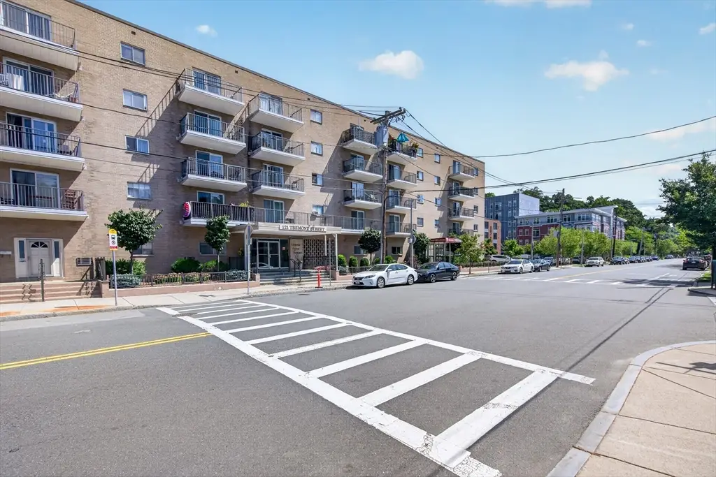121 Tremont St #C6, Boston, MA 02135 - #1