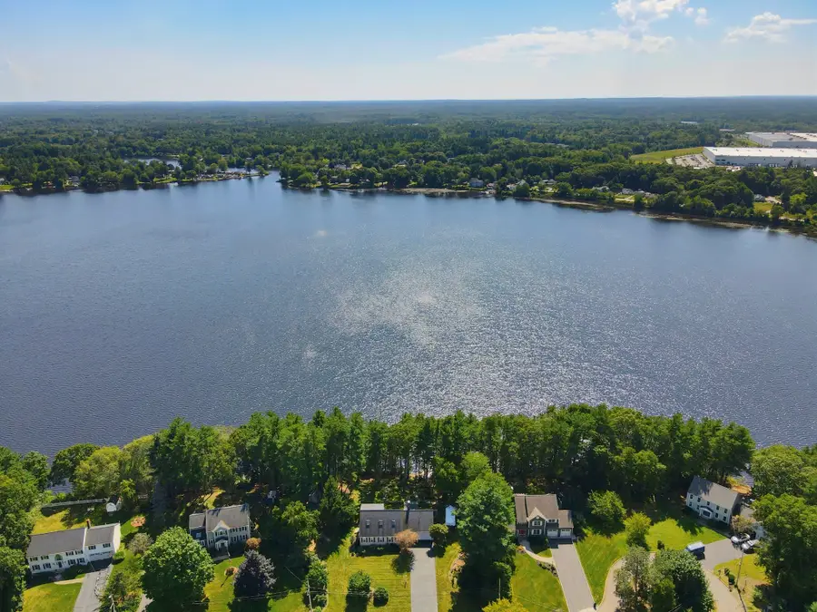 150 Lake Ridge Dr, Taunton, MA 02780 - #2