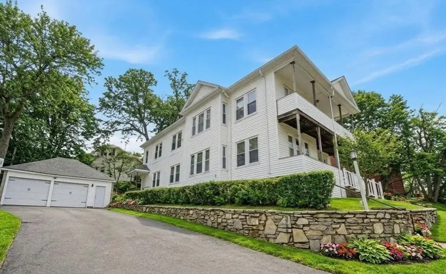 24 Ingleside Avenue, Worcester, MA 01604 - #3