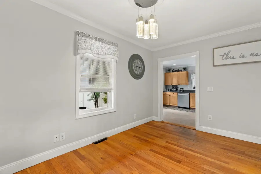 114 Cogswell St, Haverhill, MA 01832 - #3