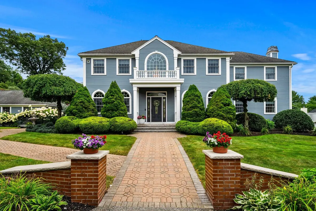 9 Anna Dr., Danvers, MA 01923 - #1