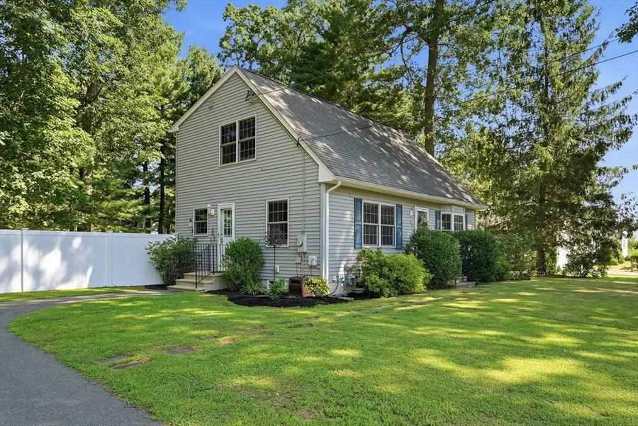 65 Shannon Lane, Westfield, MA 01085 - #2