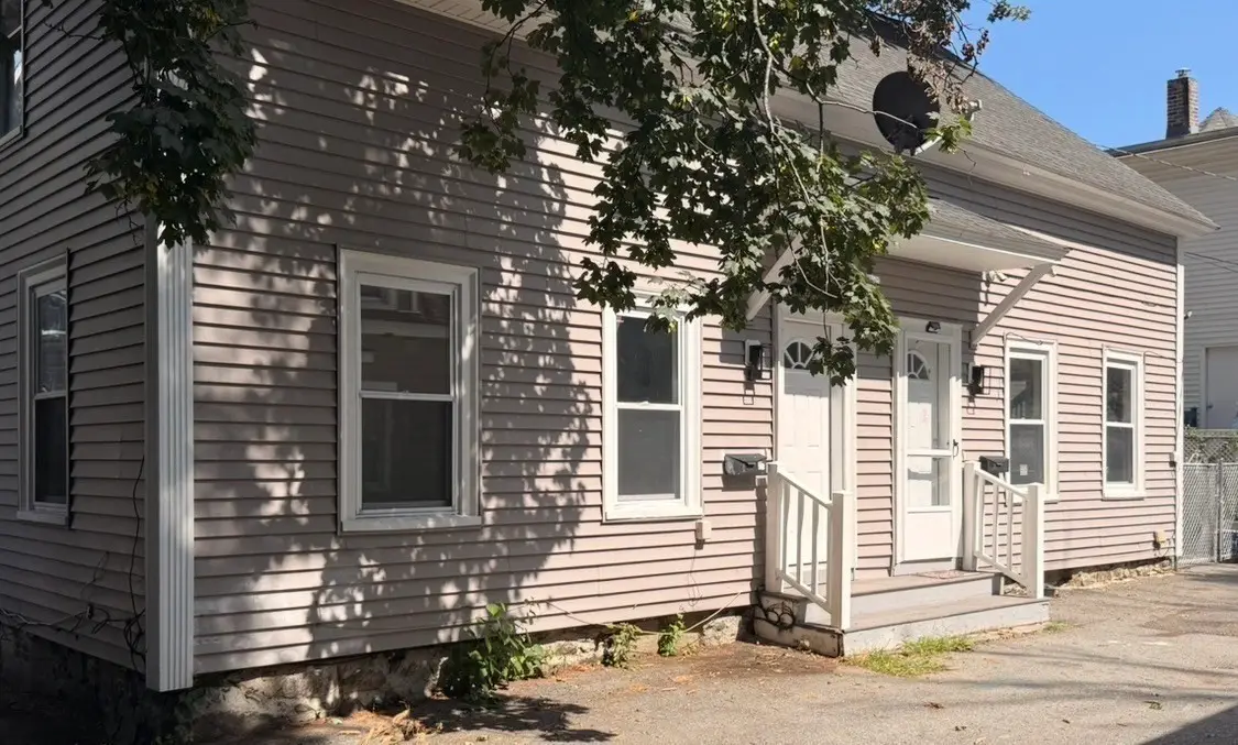 1-3 Harrison Pl, Lowell, MA 01850 - #1