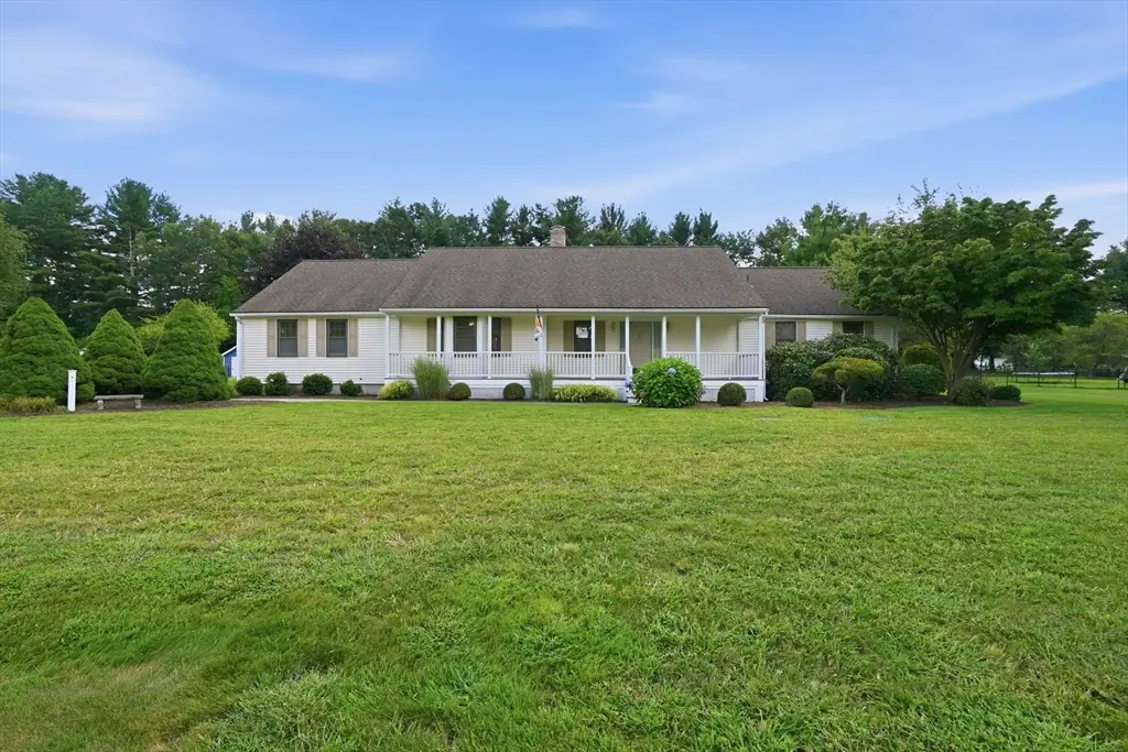 31 Deborah Lane, Westfield, MA 01085 - #1