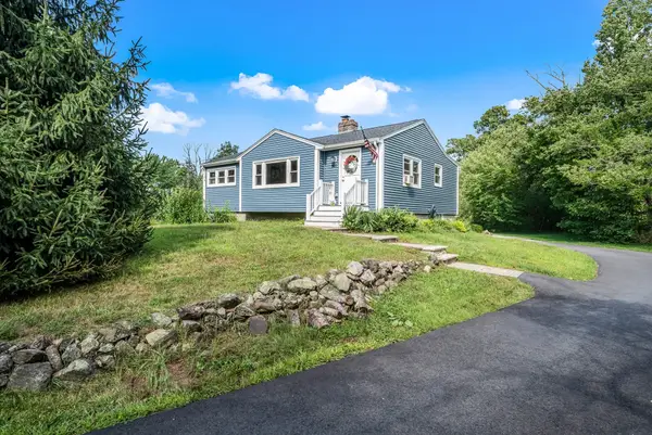 201 Old Burley St, Danvers, MA 01923