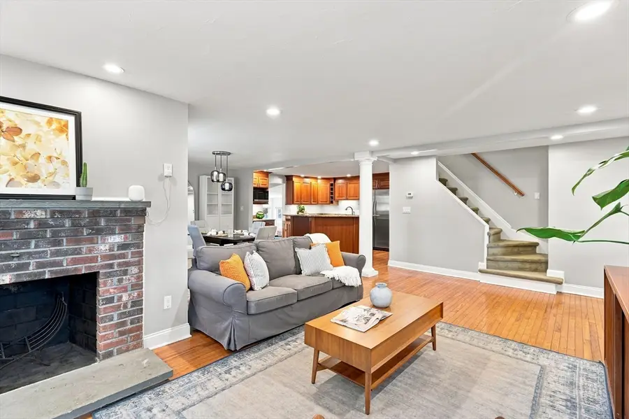 181 Flagg Street, Worcester, MA 01609 - #3