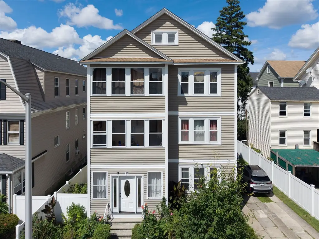 87 Fairfax Rd, Worcester, MA 01610 - #1