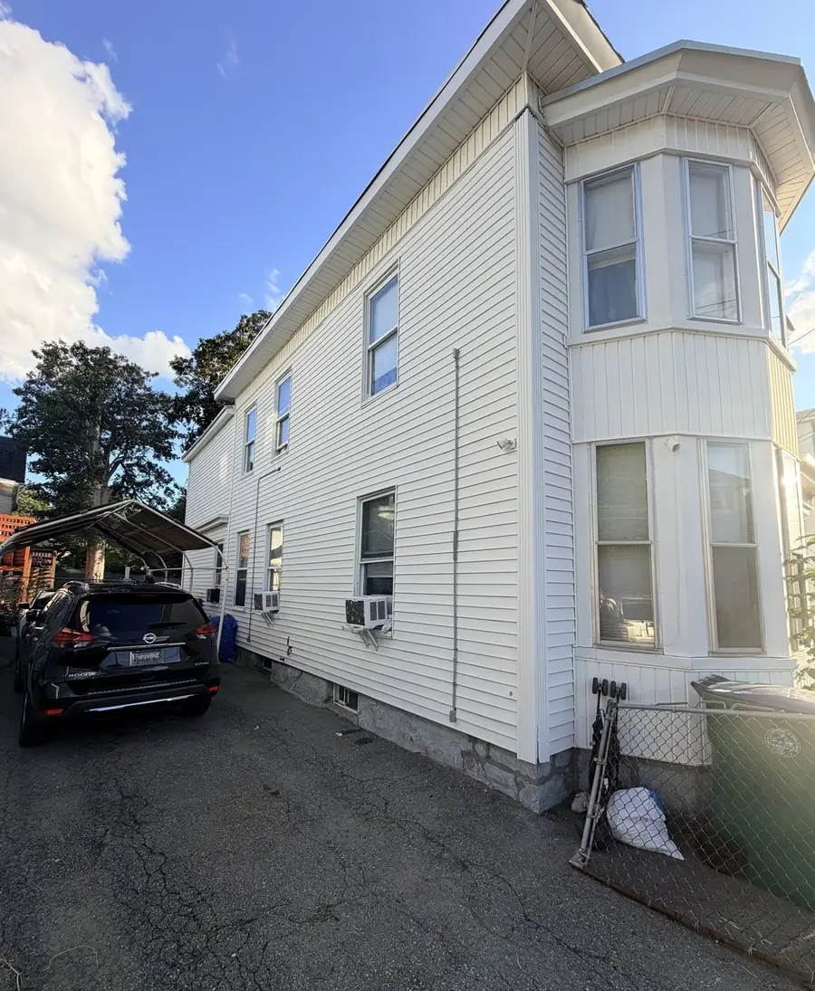 61 Pond St, Lowell, MA 01852 - #3